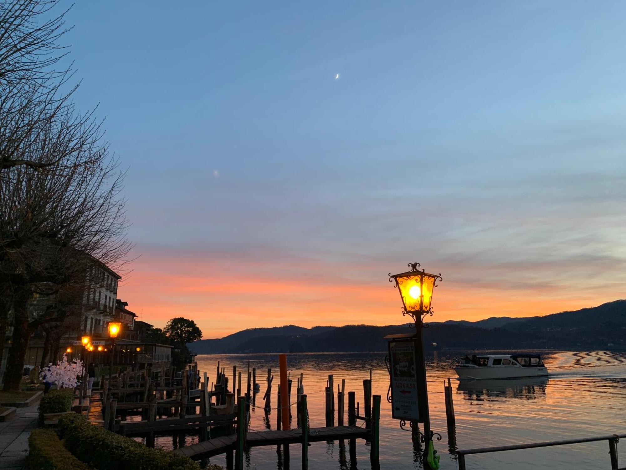 -Ortaflats- Appartamenti Imbarcadero & Palazzotto Orta San Giulio Exteriör bild