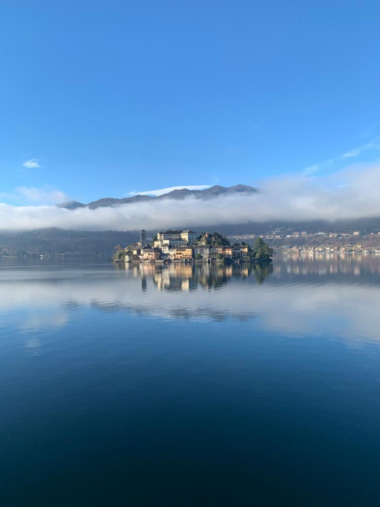 -Ortaflats- Appartamenti Imbarcadero & Palazzotto Orta San Giulio Exteriör bild