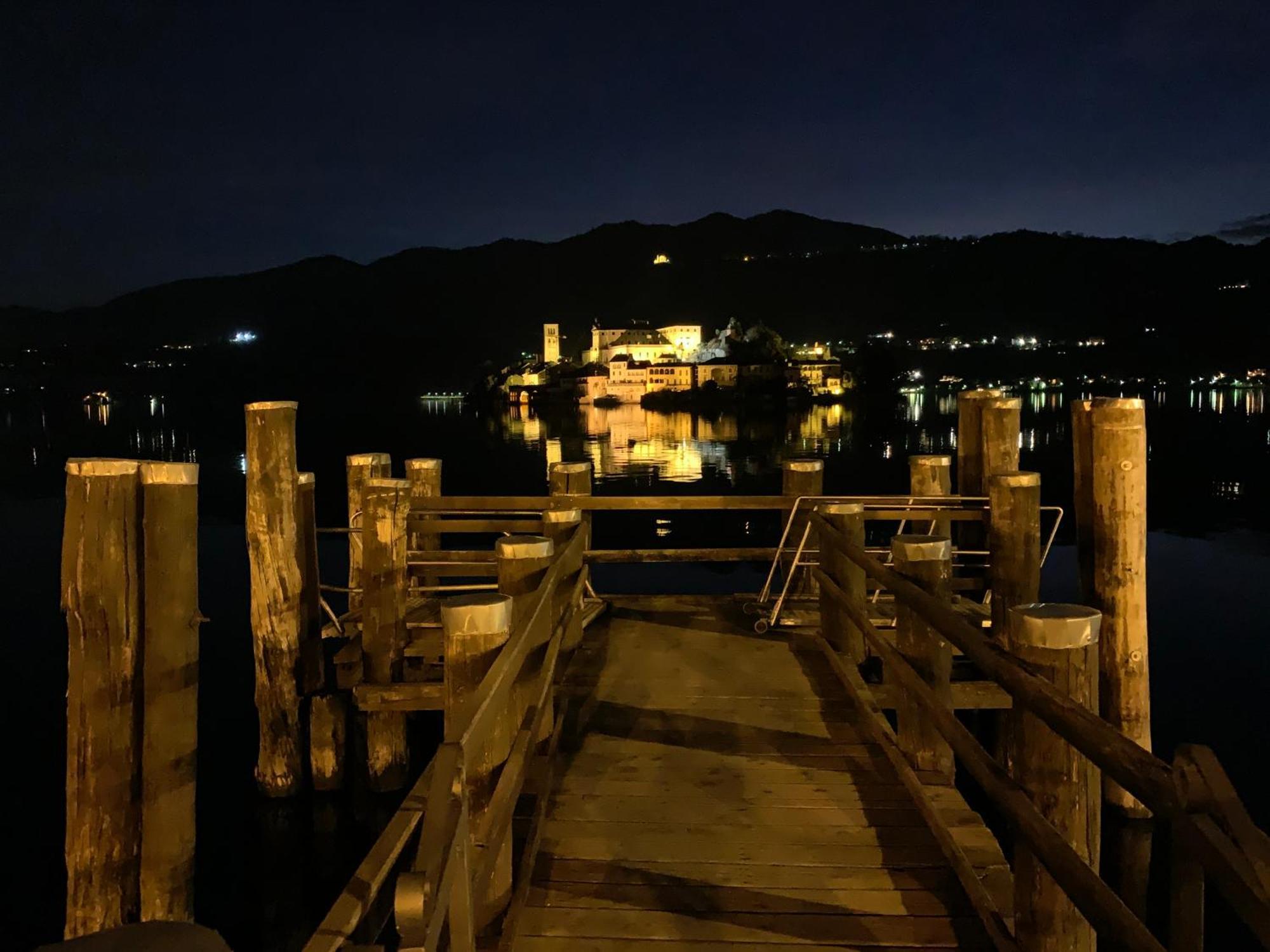 -Ortaflats- Appartamenti Imbarcadero & Palazzotto Orta San Giulio Exteriör bild