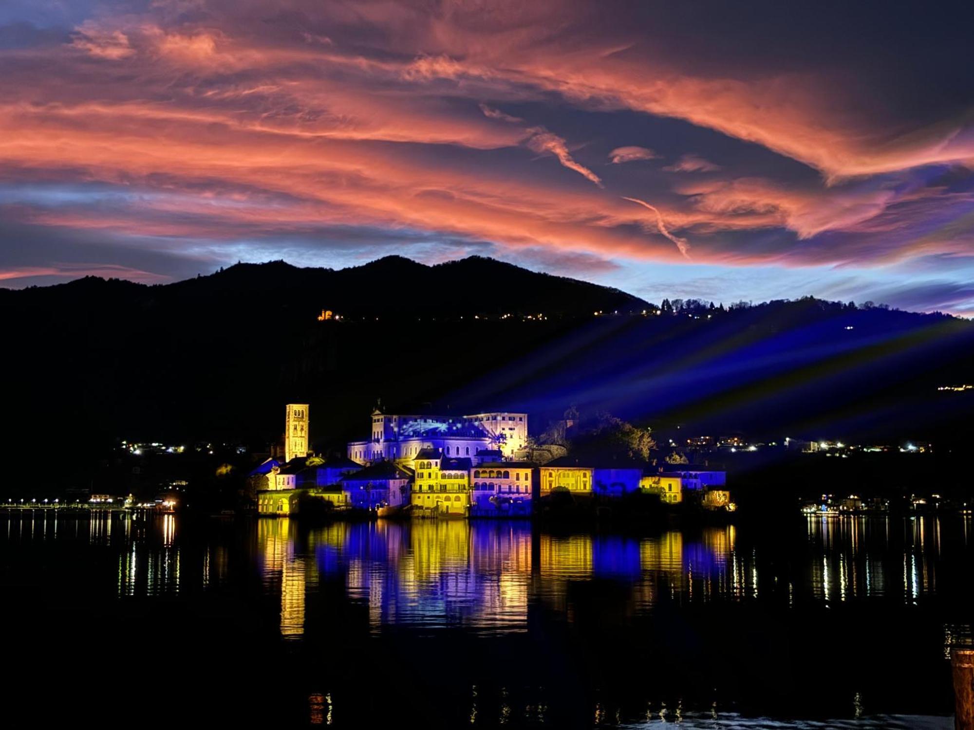 -Ortaflats- Appartamenti Imbarcadero & Palazzotto Orta San Giulio Exteriör bild