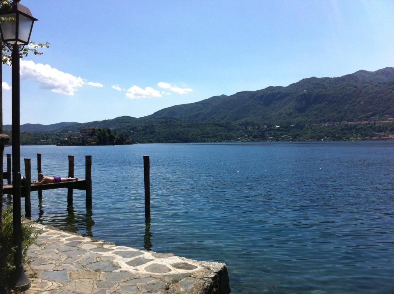 -Ortaflats- Appartamenti Imbarcadero & Palazzotto Orta San Giulio Exteriör bild