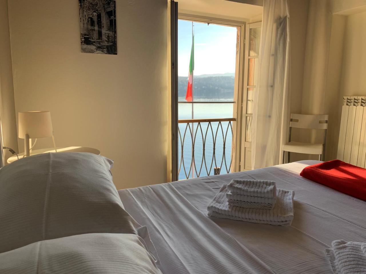 -Ortaflats- Appartamenti Imbarcadero & Palazzotto Orta San Giulio Exteriör bild